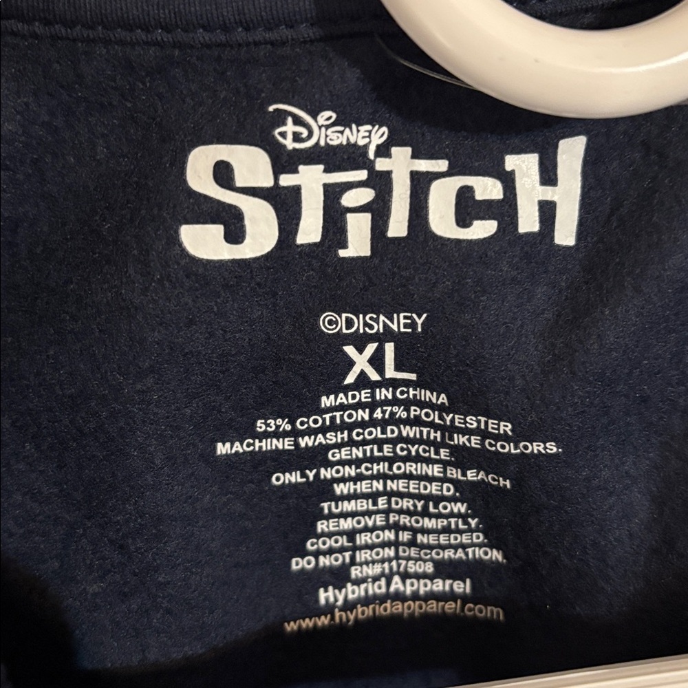 NWOT Disney STITCH Ohana Means Family Floral Sweatshirt X-Large - Picture 4 of 4